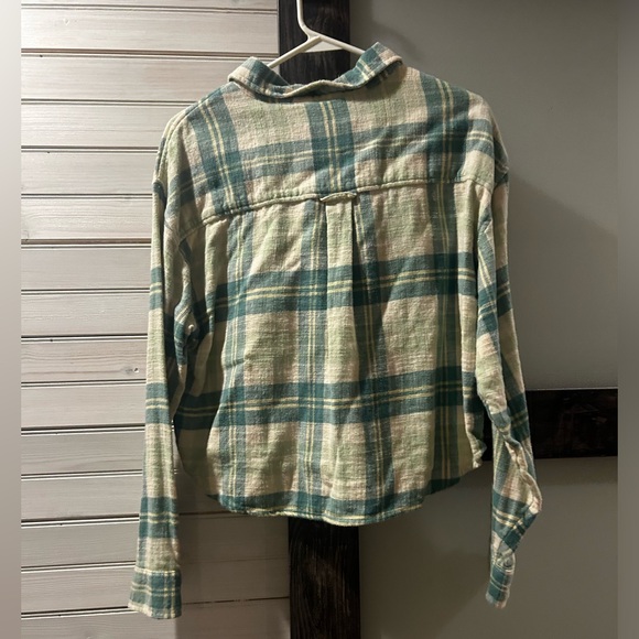 American Eagle Cropped Green Flannel 100% Cotton - Picture 3 of 6